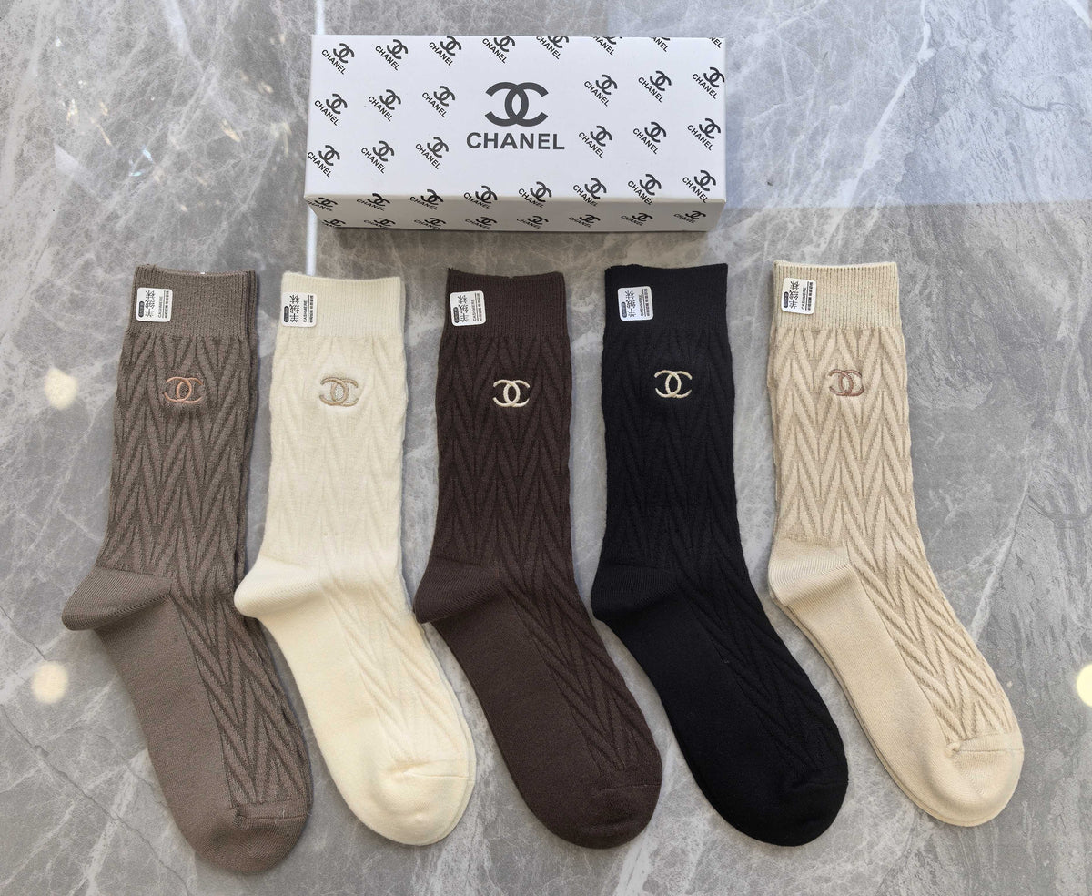 CHANEL Diamond Knit Emblem Crew Socks, gallery image 3