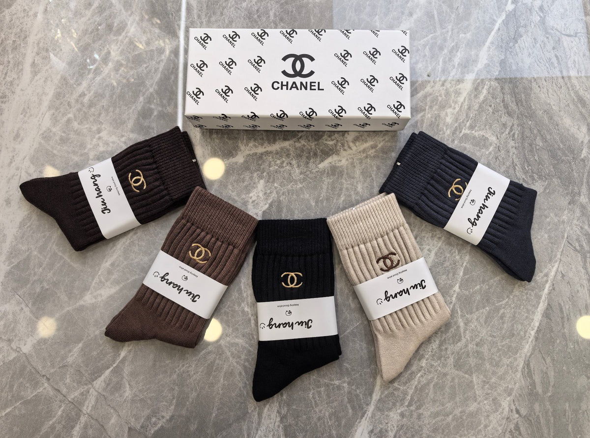 CHANEL Wide Letter-Band Earth-Tone Socks, gallery image 2
