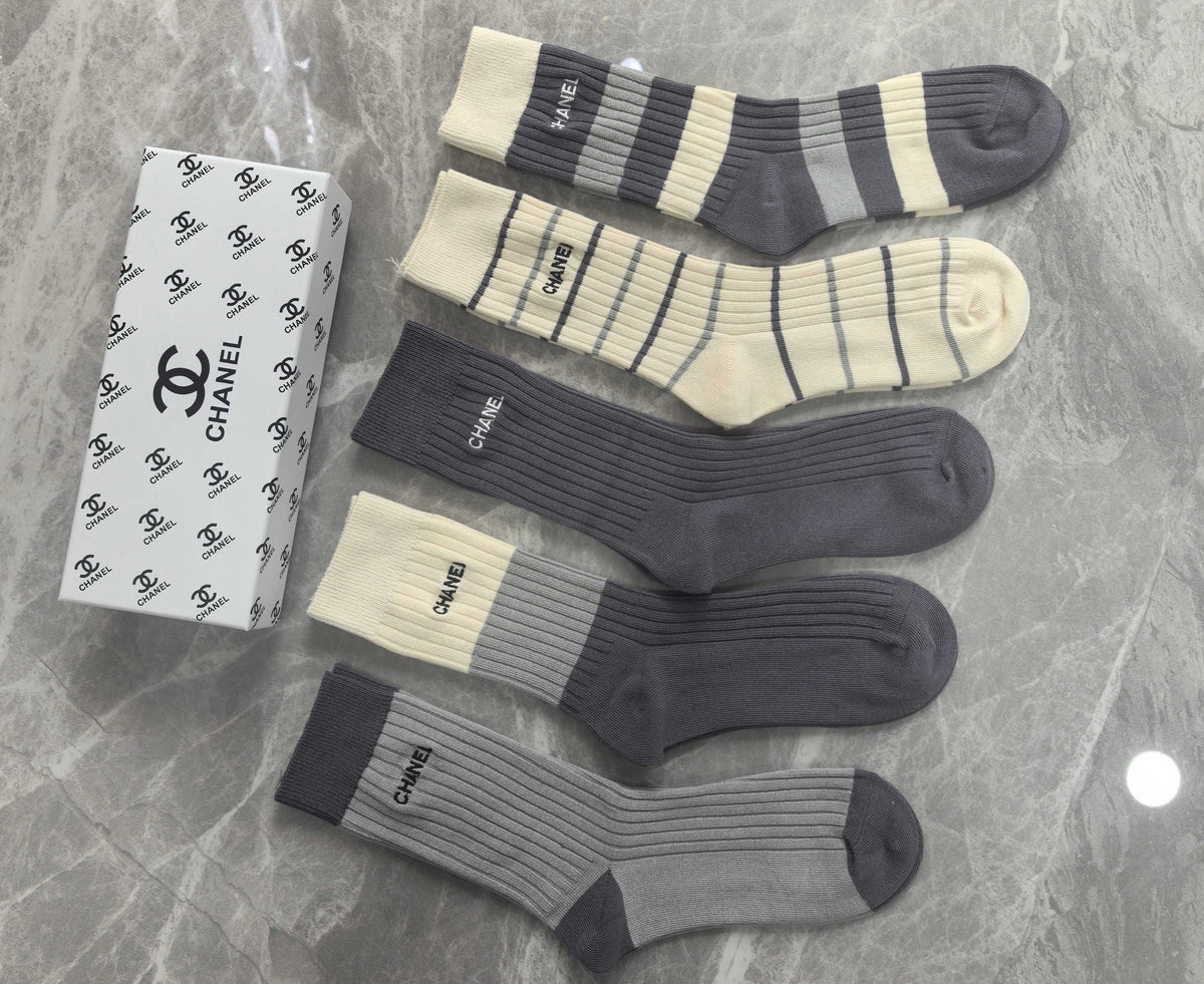 CHANEL Tall Letter-Detail Ribbed Socks, gallery image 4