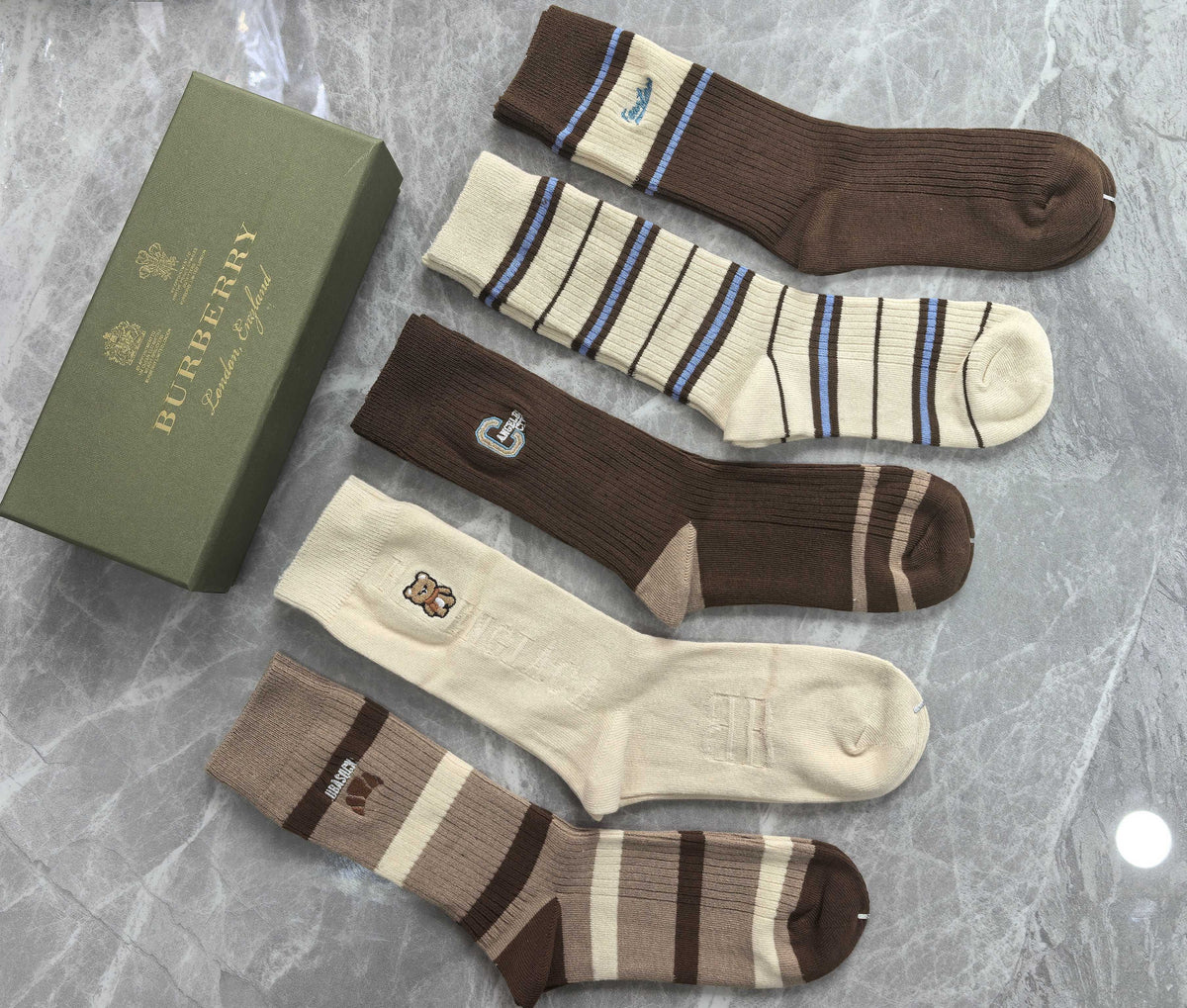 Burberry Boxed Brown Cream Small Letter Motifs Crew Socks, image 4