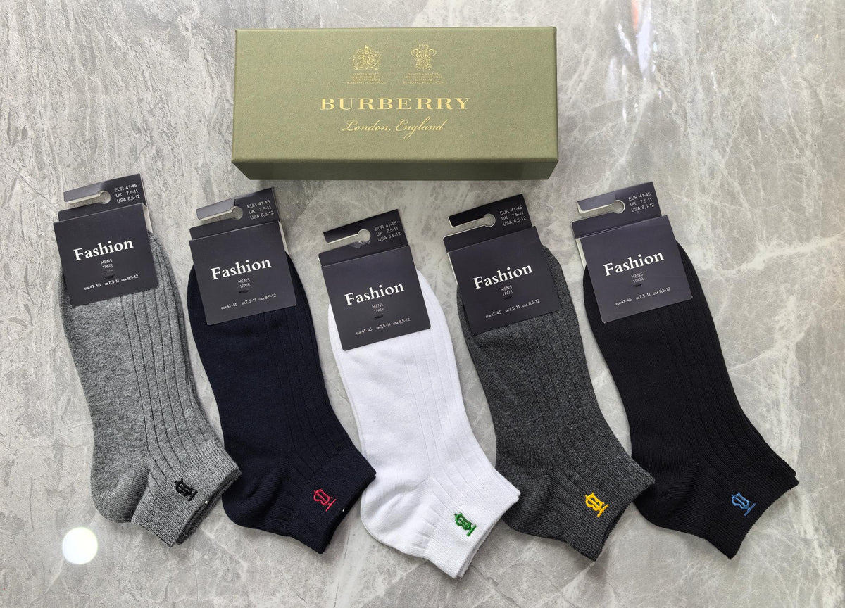 Burberry Neutral Ribbed Small Cuff Horse Crew Socks, image 4