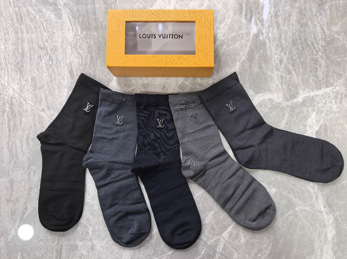 Louis Vuitton Grey Navy Plain Fine Rib Crew Socks, image 2
