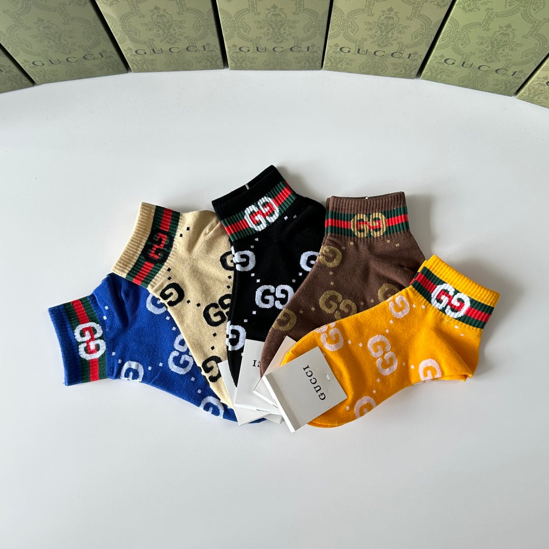 Gucci Bright Multicolour Letter Motifs Crew Socks, image 8