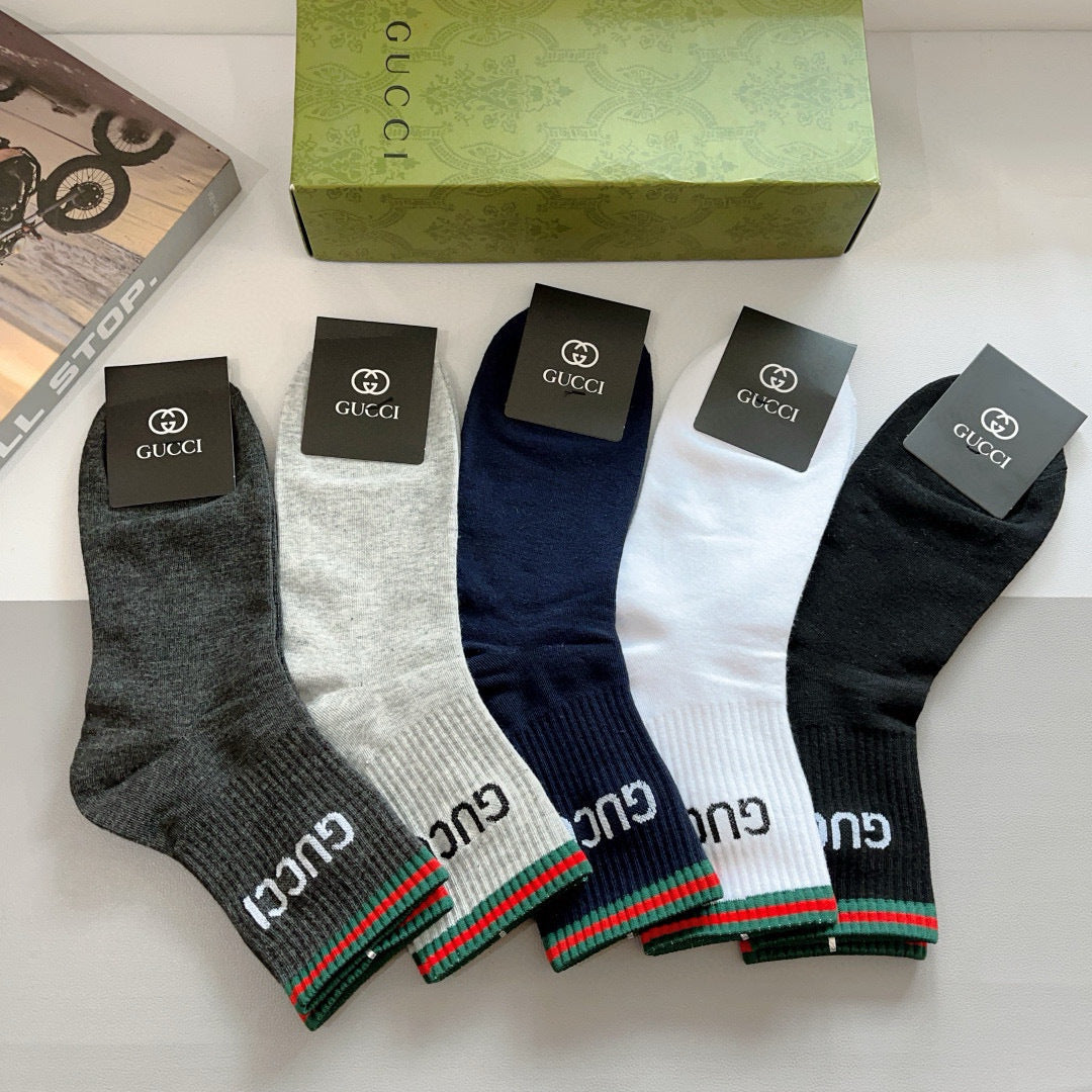 Gucci Neutral Broad Letter Cuffs Crew Socks, image 3