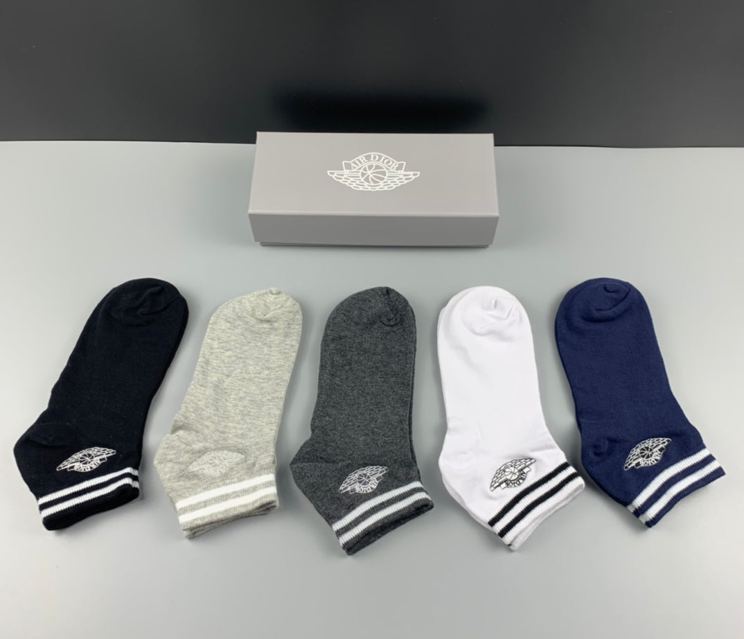 Dior Black Grey White Fine Striped Ankles Ankle Socks, image 1