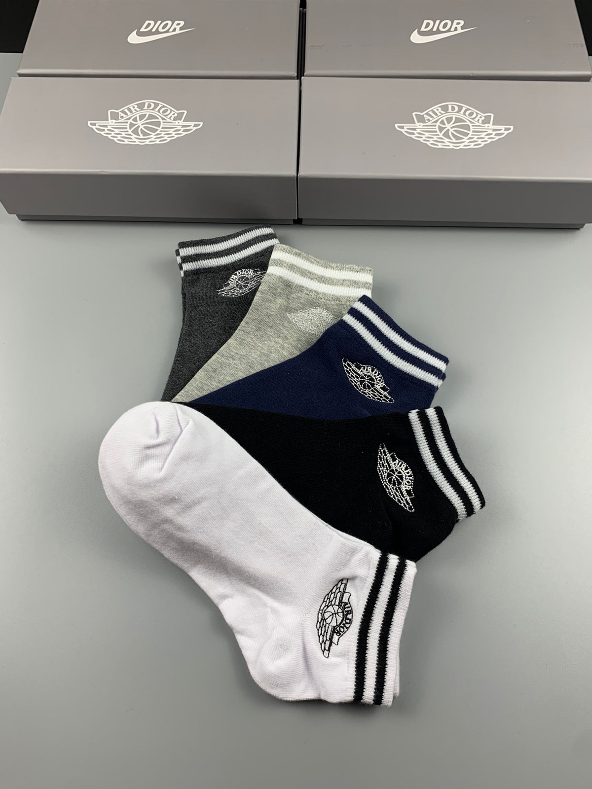 Dior Black Grey White Fine Striped Ankles Ankle Socks, image 7