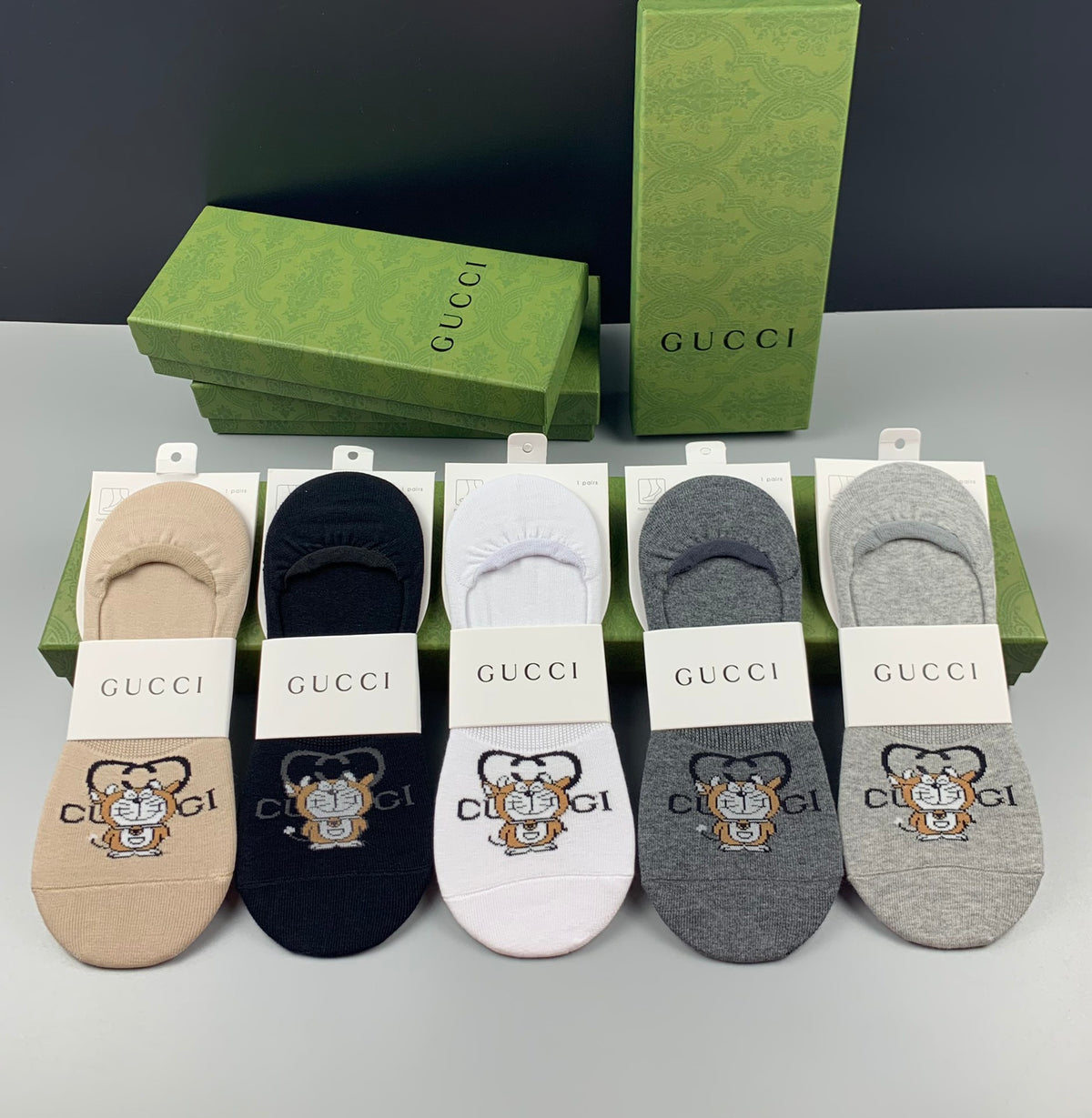 Gucci Grey Cream Packaged Monogram No-Show Socks, image 7