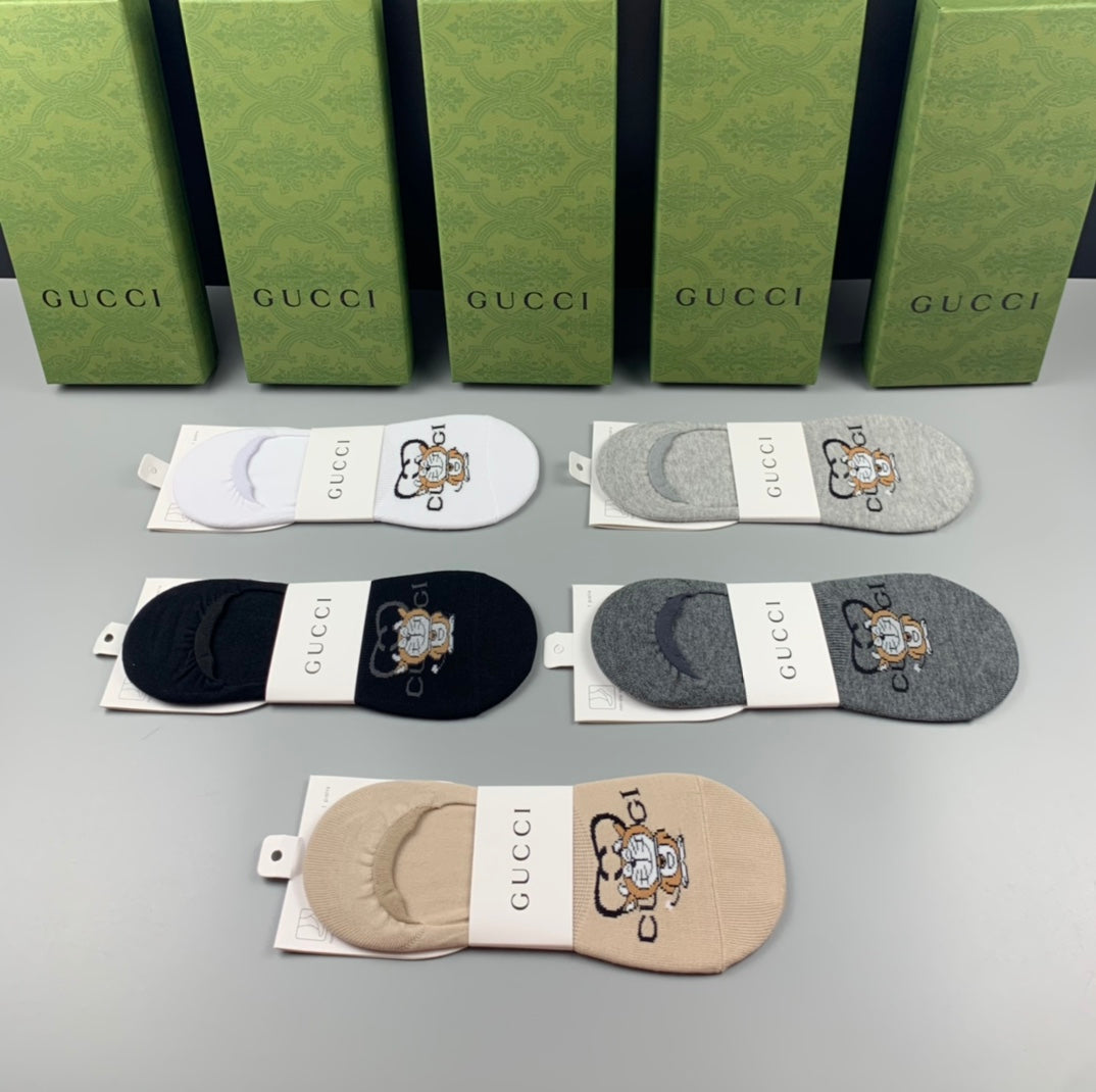 Gucci Grey Cream Packaged Monogram No-Show Socks, image 5