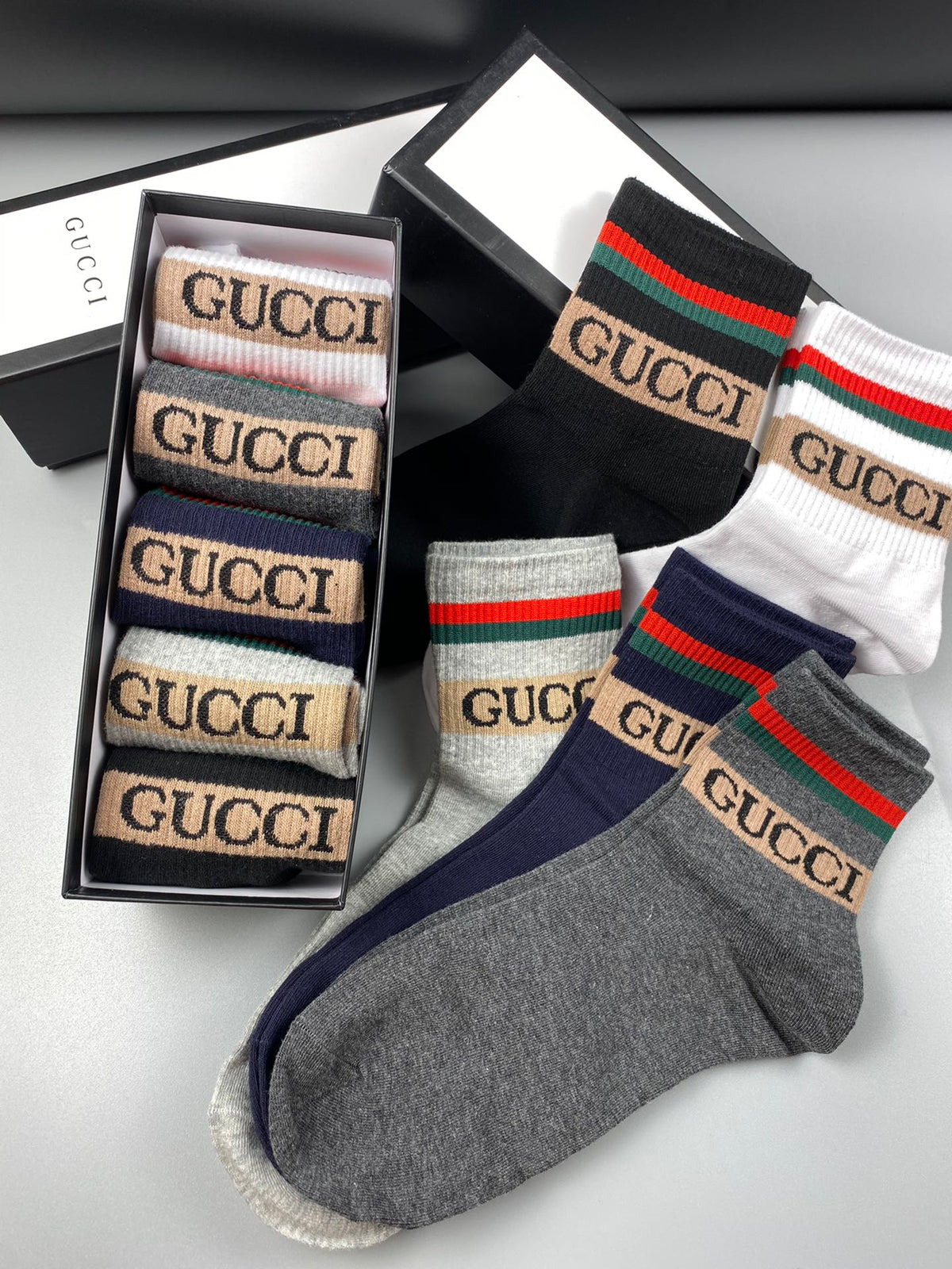 Gucci Grey White Black Gold Cuff Band Crew Socks, image 5