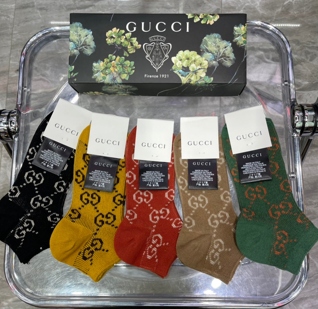 Gucci Earthy Allover Monogram Crew Crew Socks, image 1