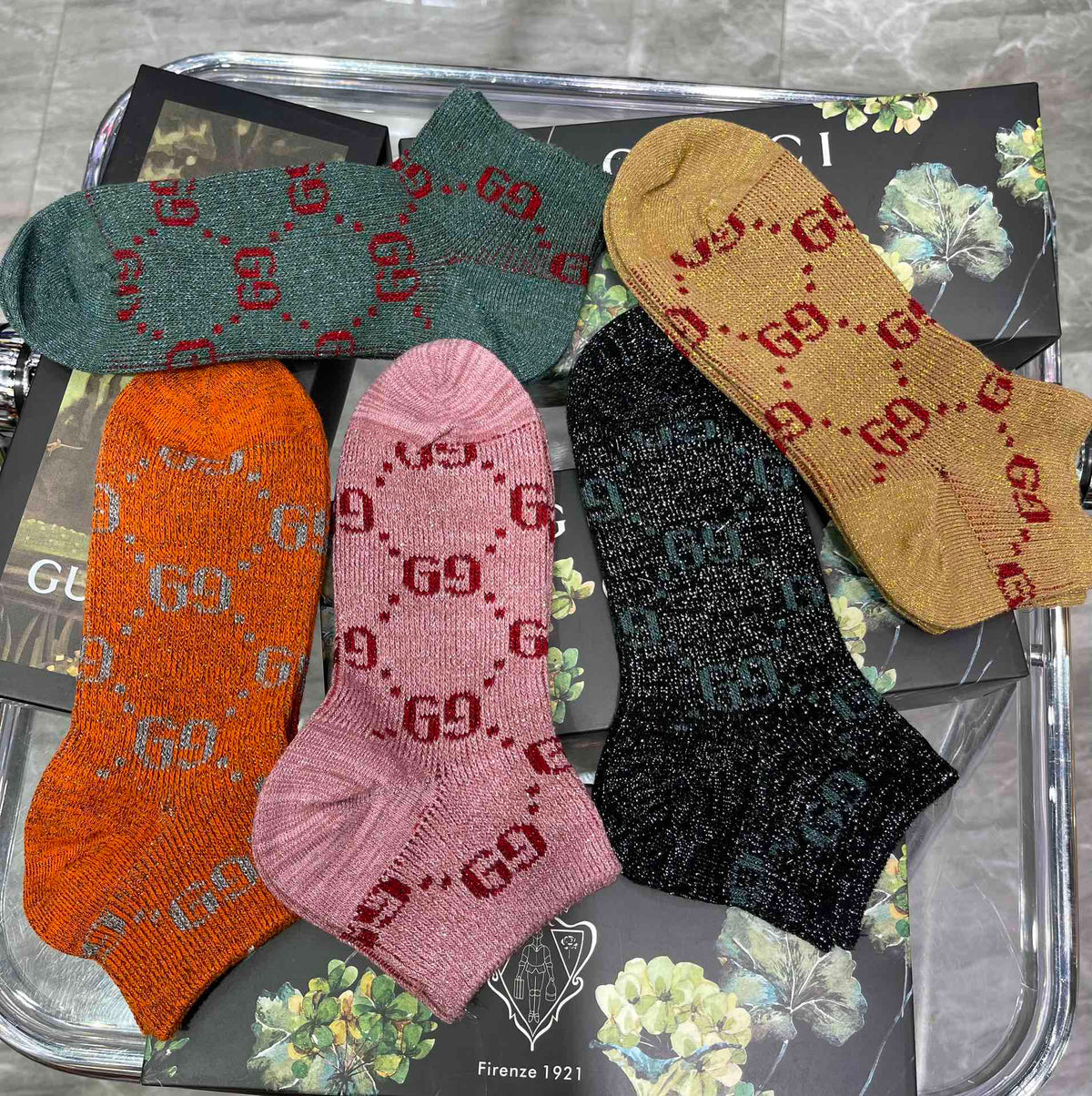 Gucci Boxed Bright Monogram Shades Crew Socks, image 5