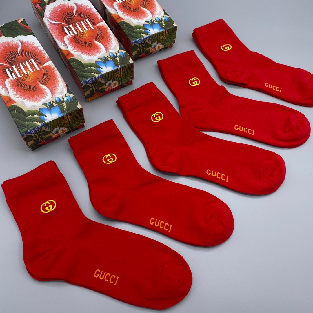 Gucci Red Gold Small Emblem Crew Crew Socks, image 1