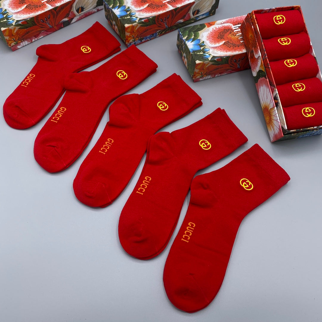 Gucci Red Gold Small Emblem Crew Crew Socks, image 3