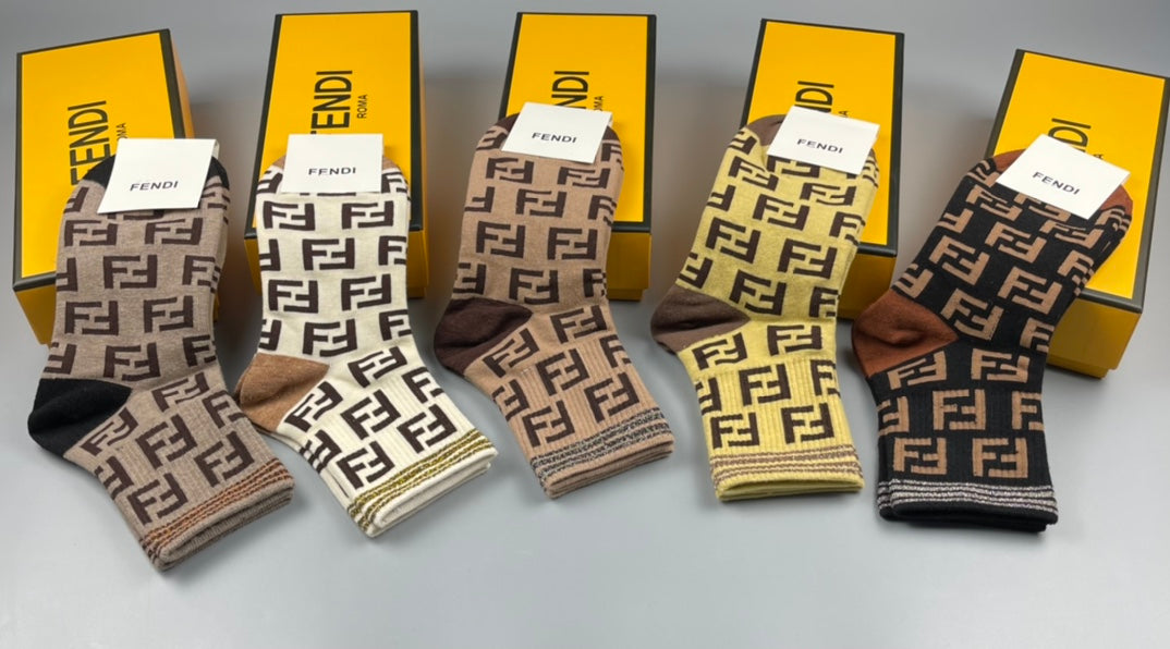 Fendi Earthy Repeated Geometric Letters Crew Socks, image 4