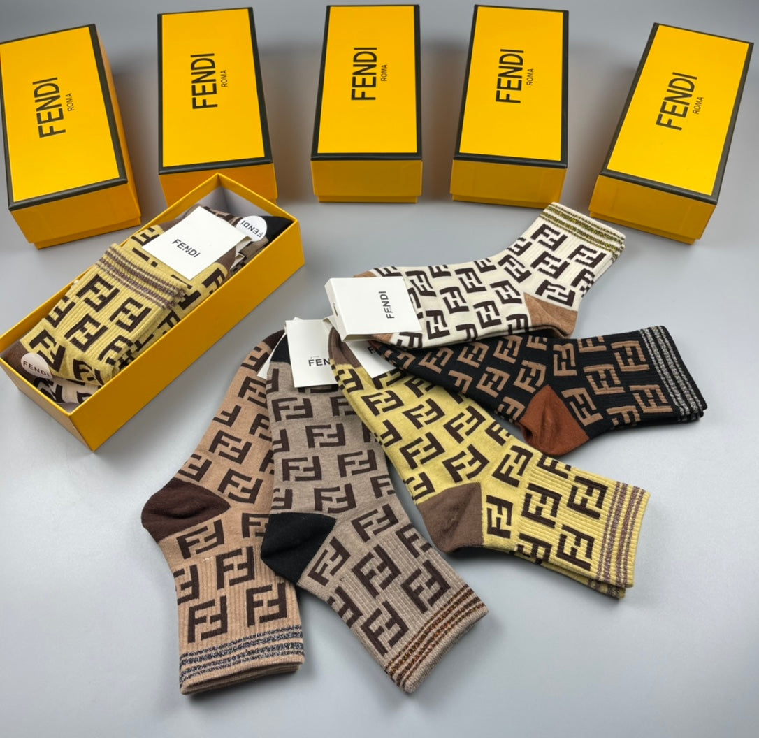 Fendi Earthy Repeated Geometric Letters Crew Socks, image 9