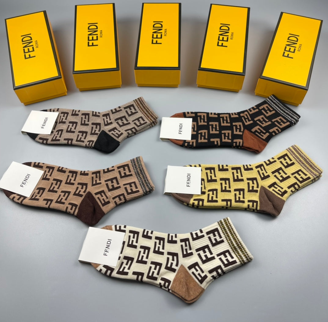 Fendi Earthy Repeated Geometric Letters Crew Socks, image 5