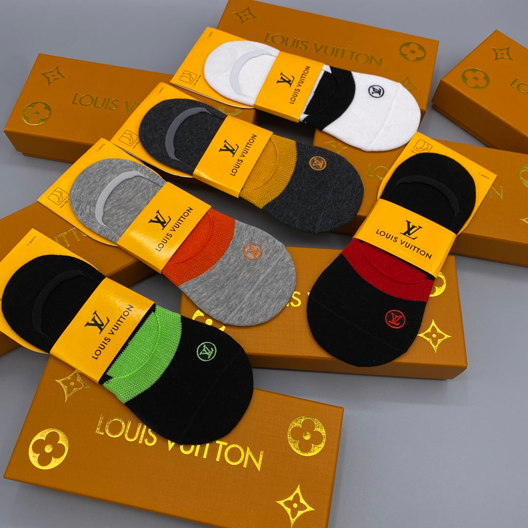 Louis Vuitton Neutral Coloured Packaged Lettering No-Show Socks, image 9