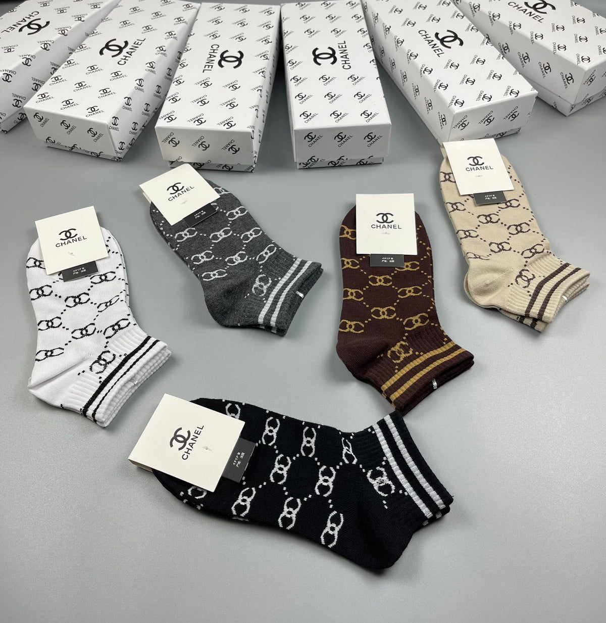 CHANEL Grid Pattern Short Socks, gallery image 4