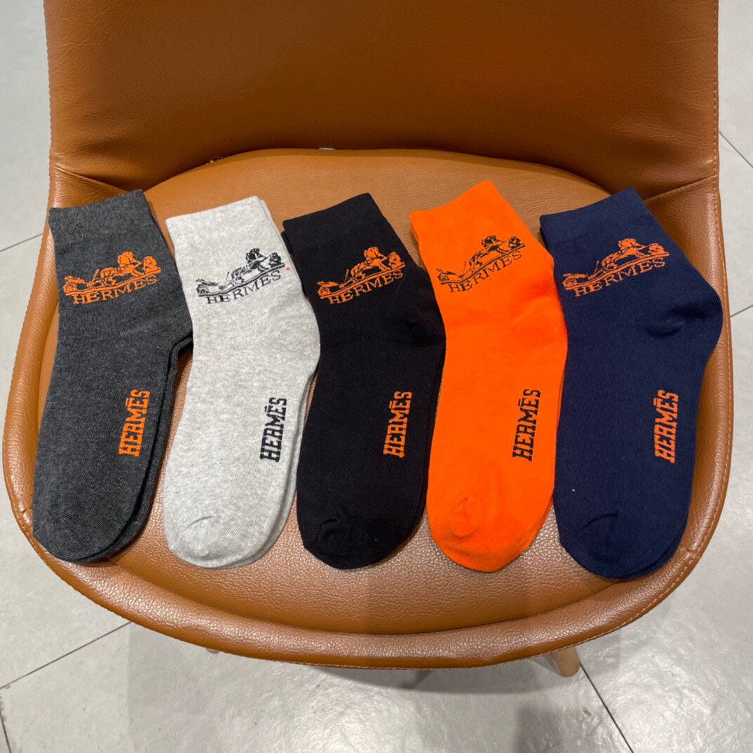 Hermès Neutral Coloured Round Motifs No-Show Socks, image 1