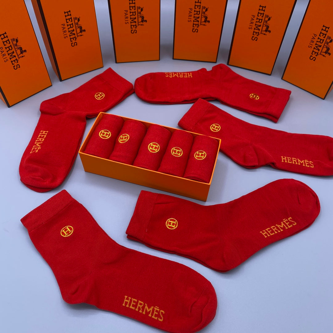 Hermès Red Gold Small Cuff Emblems Crew Socks, image 5