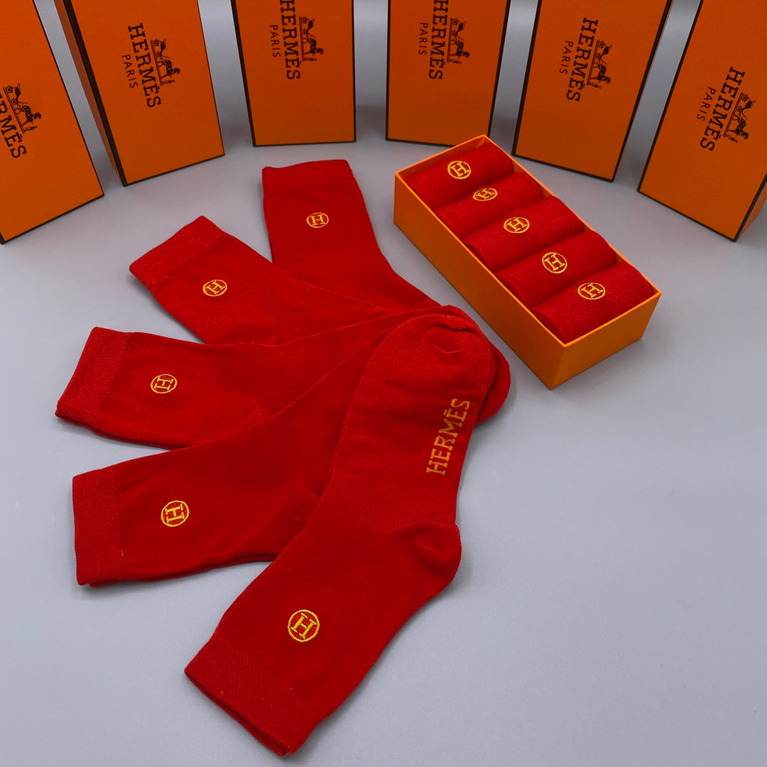 Hermès Red Gold Small Cuff Emblems Crew Socks, image 4