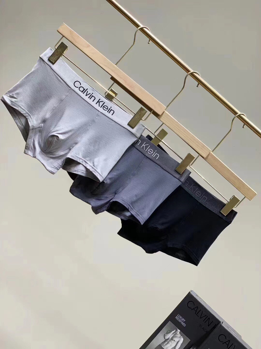 Calvin Klein Grey Extended Stretch Display Boxer Briefs, image 6