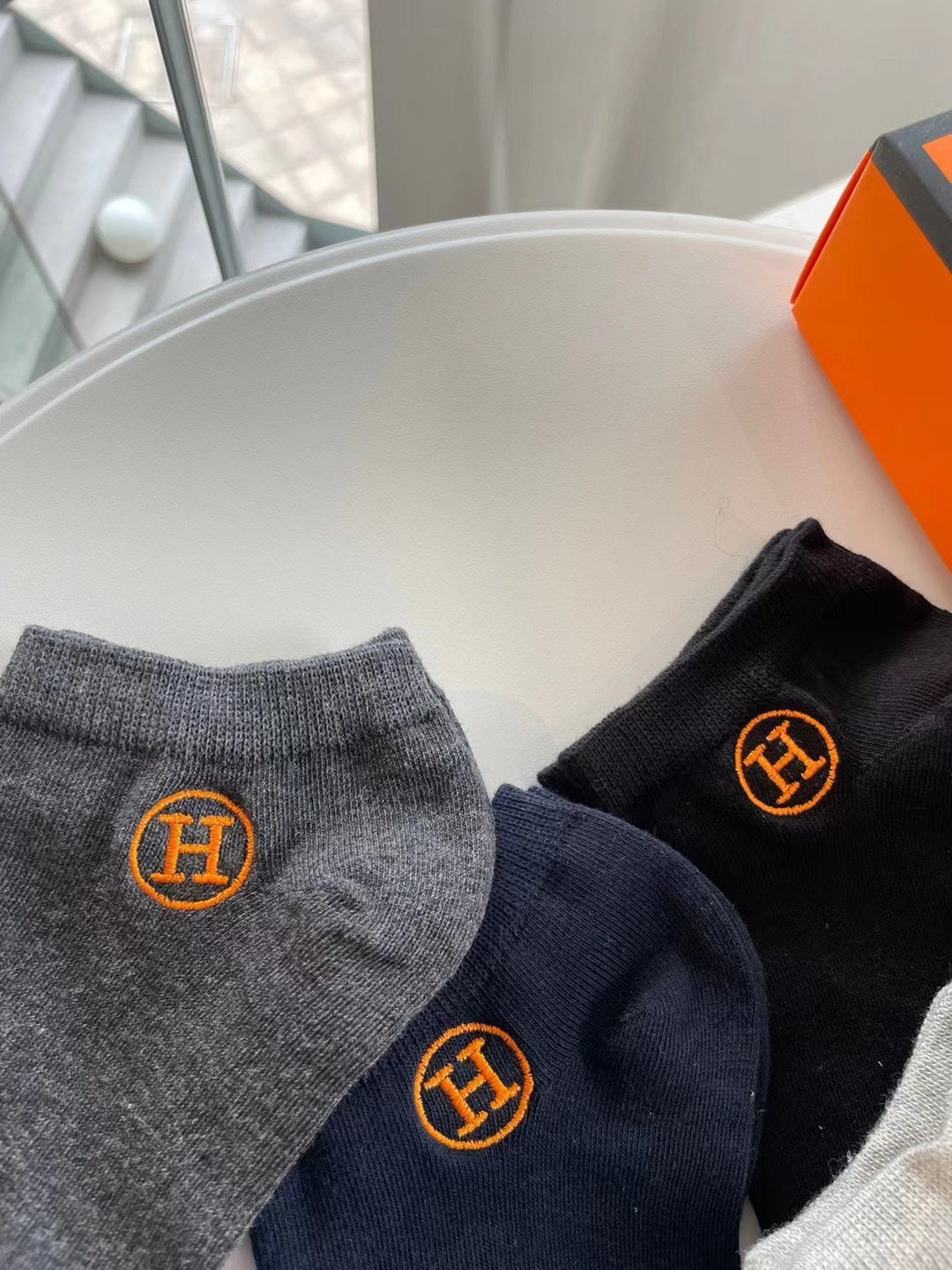 Hermès Orange Tall Window Box Display Crew Socks, image 5