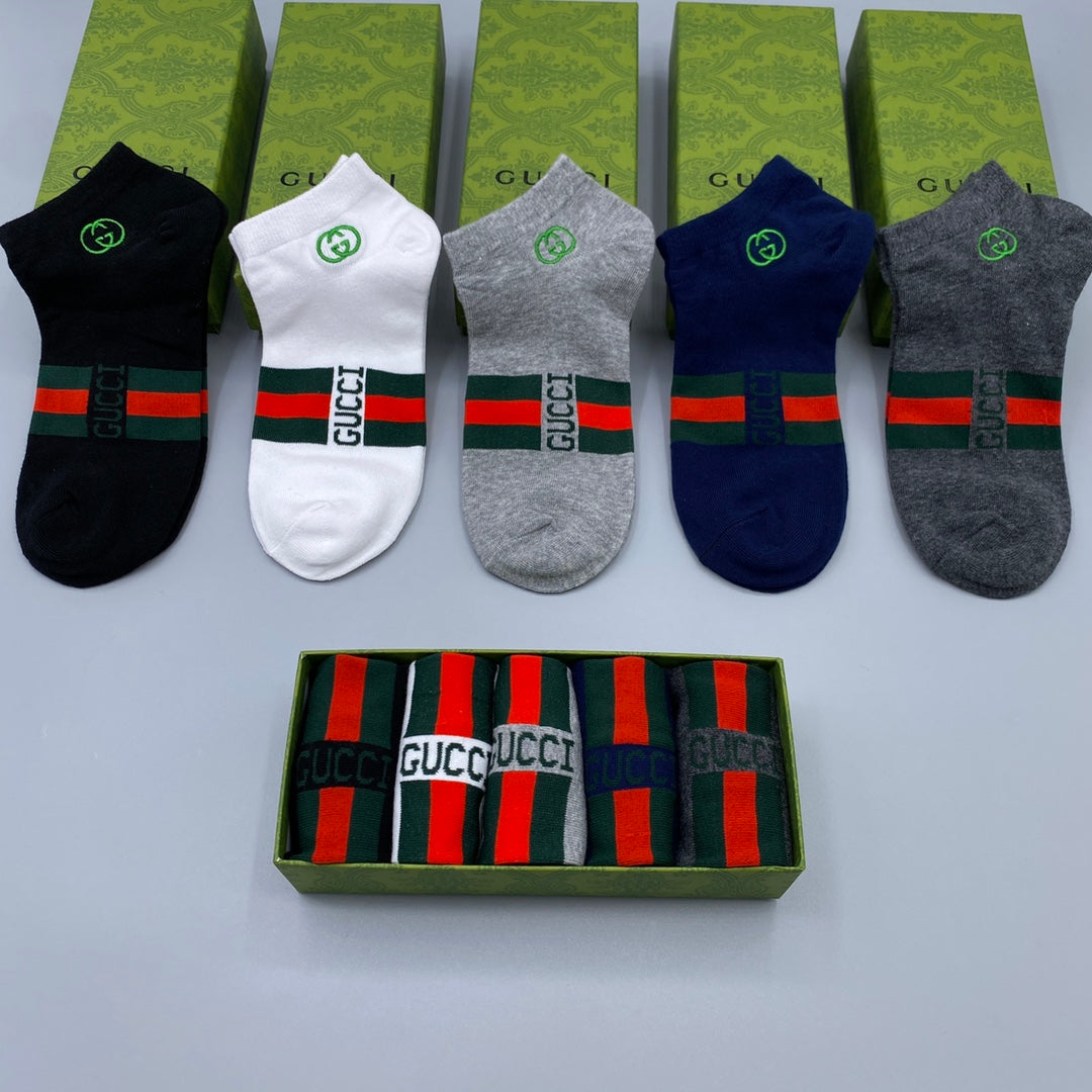 Gucci Muted Bold Multicolour Stripes Ankle Socks, image 3