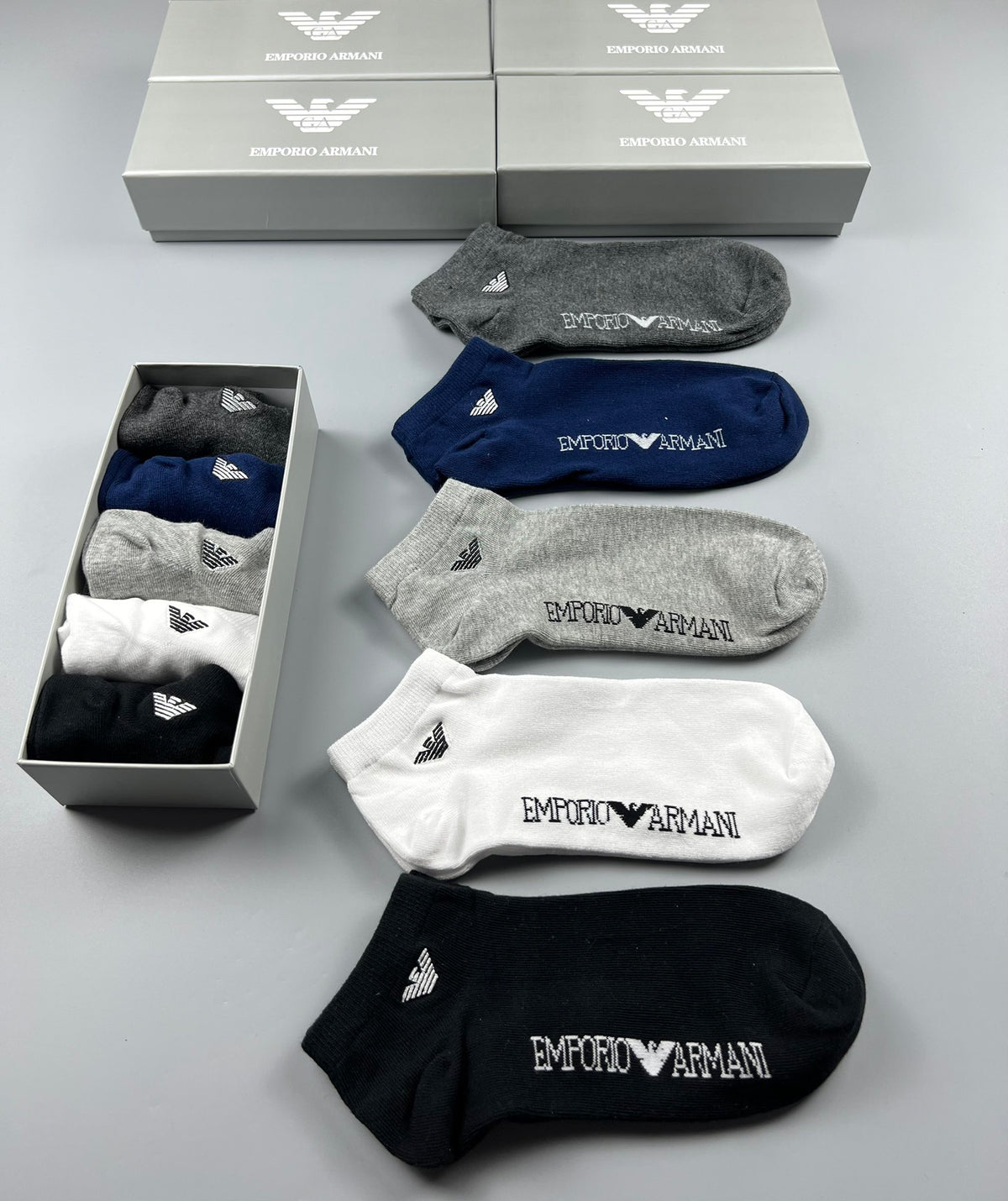 Armani Low-Cut Neutral Logo Socks, Box of 5 Pairs, gallery image 9