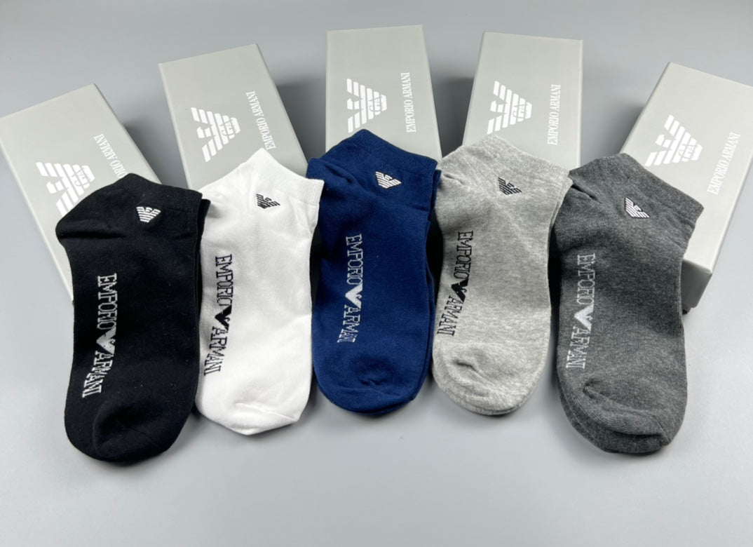 Armani Low-Cut Neutral Logo Socks, Box of 5 Pairs, gallery image 4