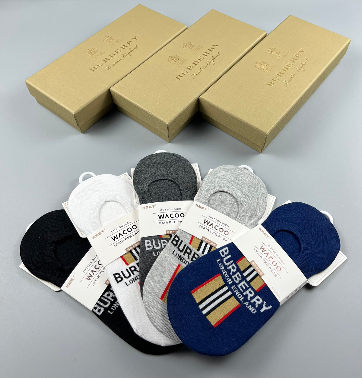 Burberry Neutral Multicolour Vertical Foot Stripes No-Show Socks, image 3