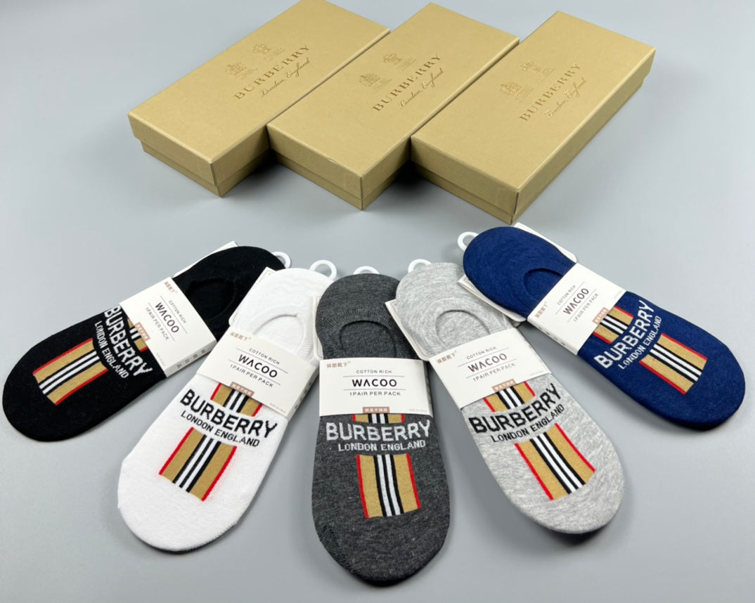 Burberry Neutral Multicolour Vertical Foot Stripes No-Show Socks, image 2