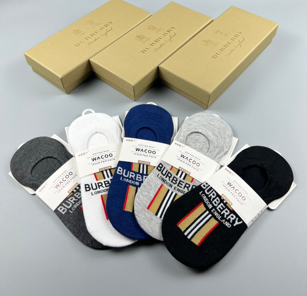 Burberry Neutral Multicolour Vertical Foot Stripes No-Show Socks, image 6