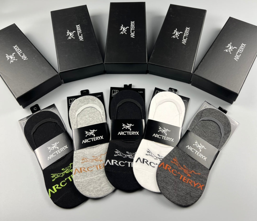 Arc'teryx Neutral Packaged Small Foot Text No-Show Socks, image 5