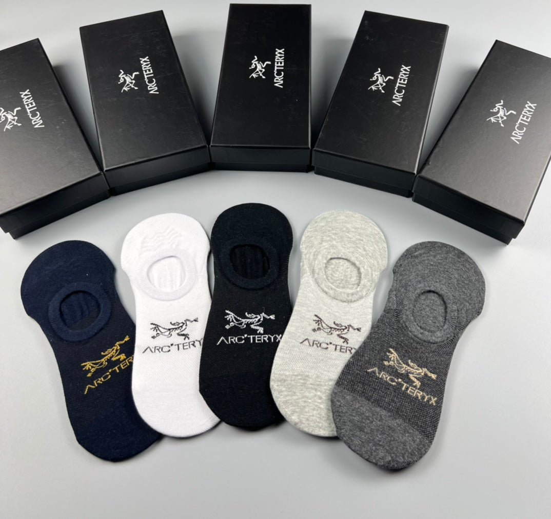 Arc'teryx Grey Cream Black Broad Foot Letters No-Show Socks, image 5