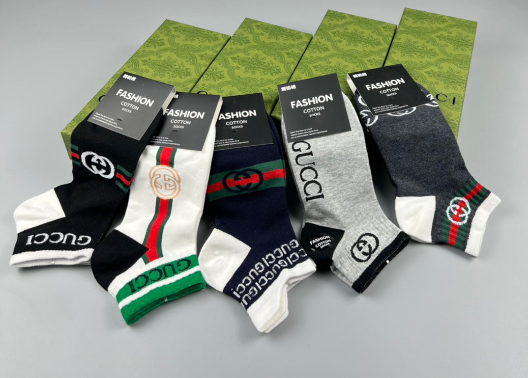 Gucci Black White Grey Bold Letter Mix Crew Socks, image 4
