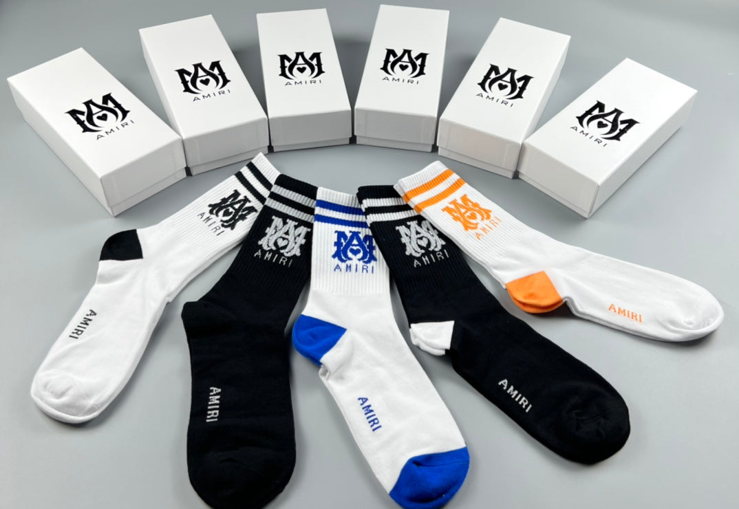 AMIRI Contrast Heel-and-Toe Crew Socks, gallery image 2