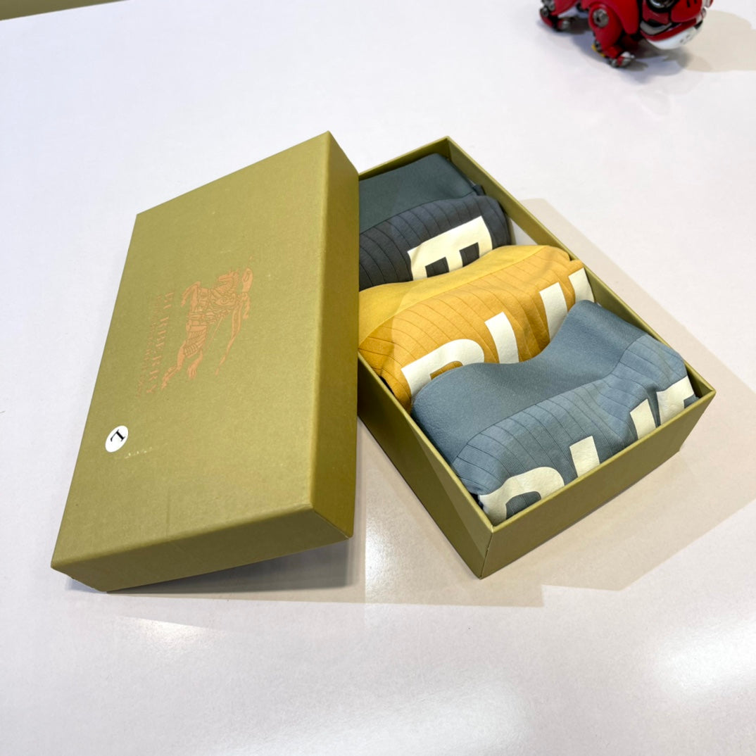 Burberry Boxed Yellow White Green Presentation Boxer Briefs, image 1