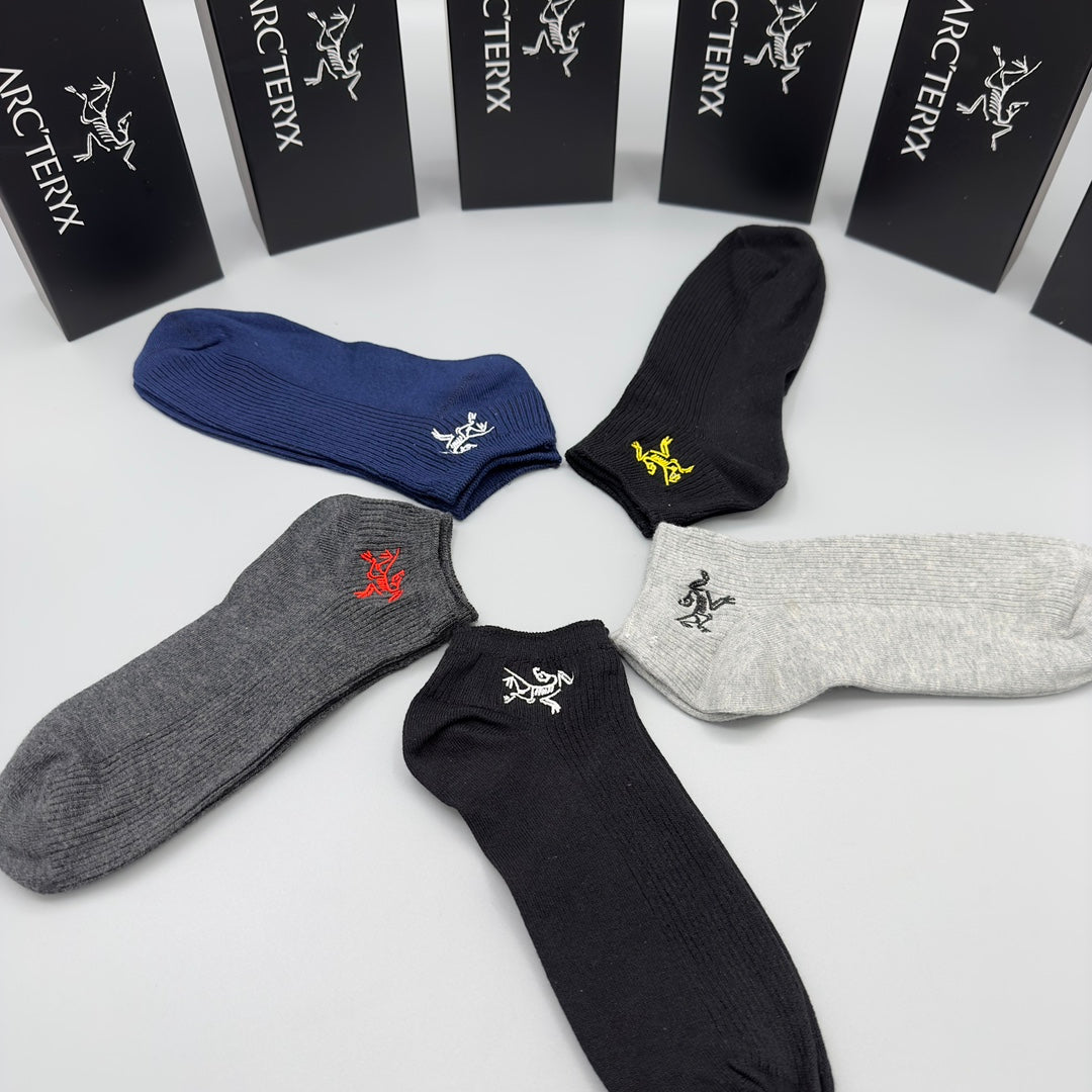 Arc'teryx Neutral Small Coloured Bird No-Show Socks, image 7