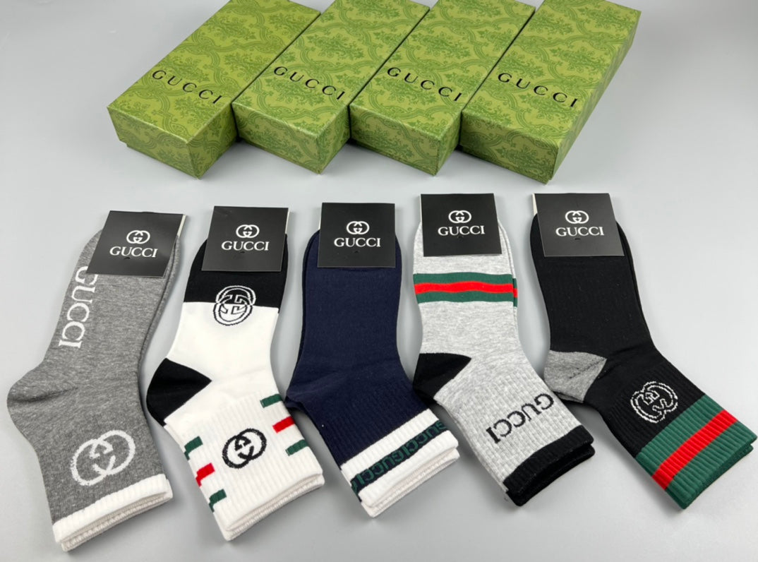 Gucci White Black Bold Emblem Ankle Socks, image 7
