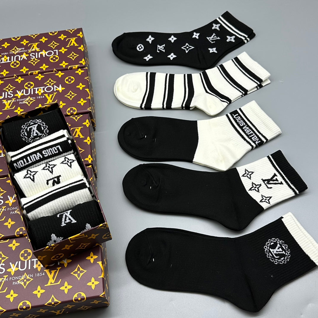 Louis Vuitton Brown Pattern Black White Letter Mix Crew Socks, image 8