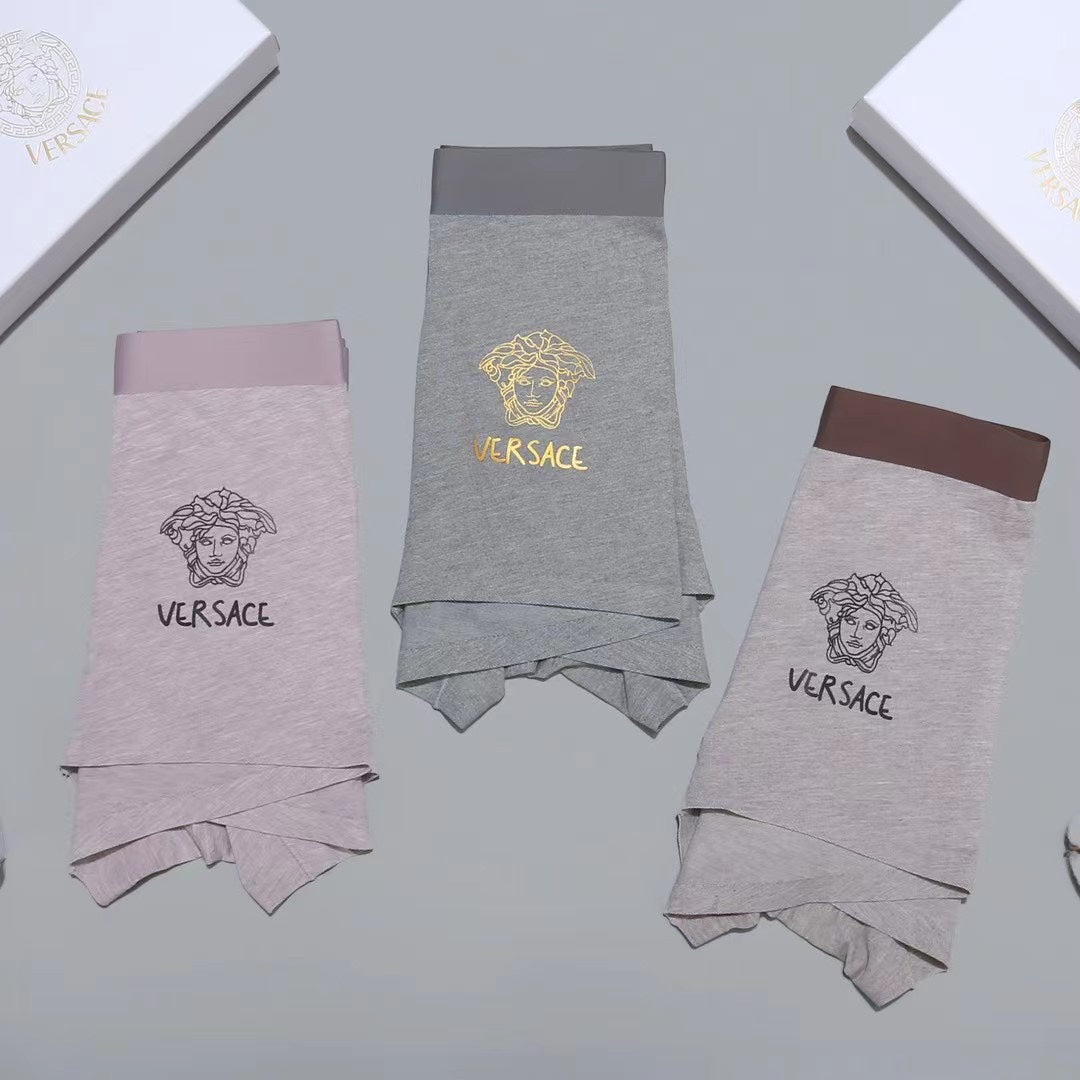 Versace Pastel Frilled Cuff Face Motifs Crew Socks, image 6