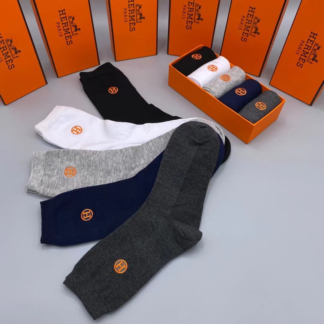 Hermès Navy Black White Grey Small Cuff Mark Ankle Socks, image 3