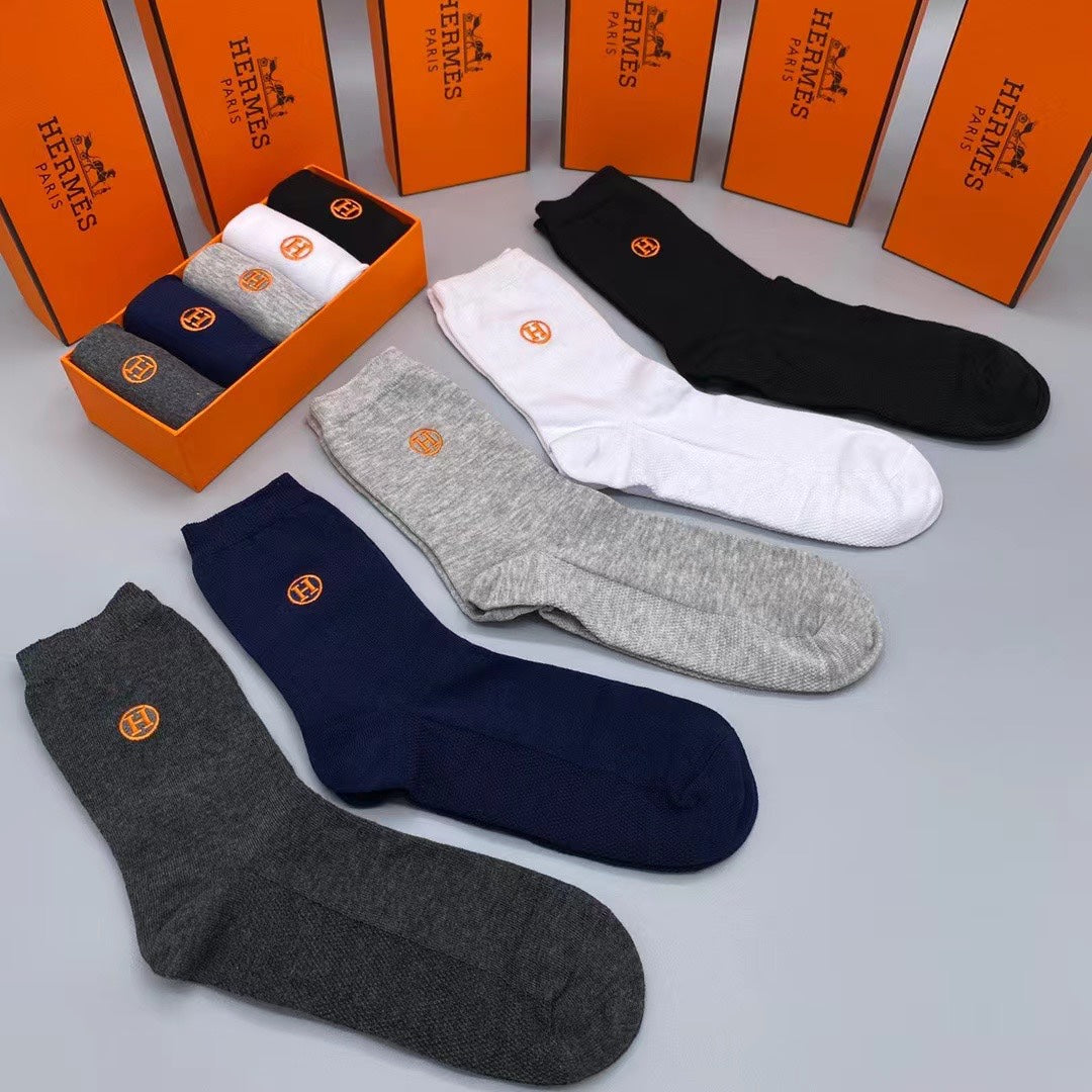 Hermès Navy Black White Grey Small Cuff Mark Ankle Socks, image 1