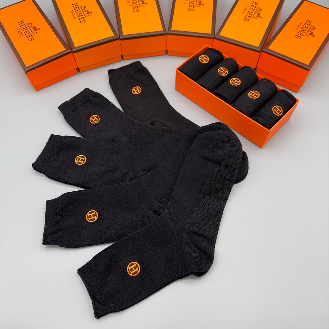 Hermès Navy Black White Grey Small Cuff Mark Ankle Socks, image 5
