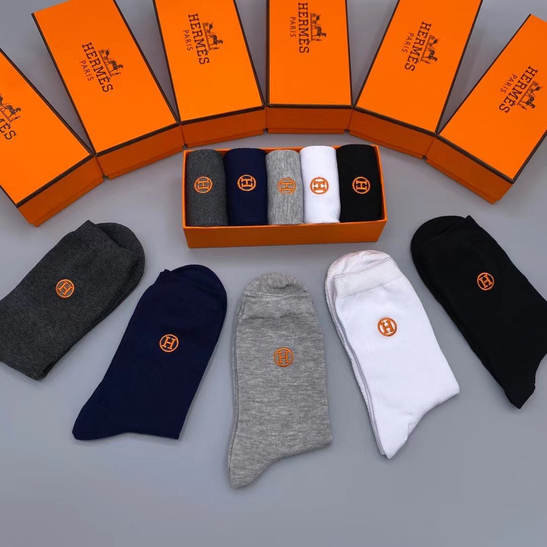 Hermès Navy Black White Grey Small Cuff Mark Ankle Socks, image 8