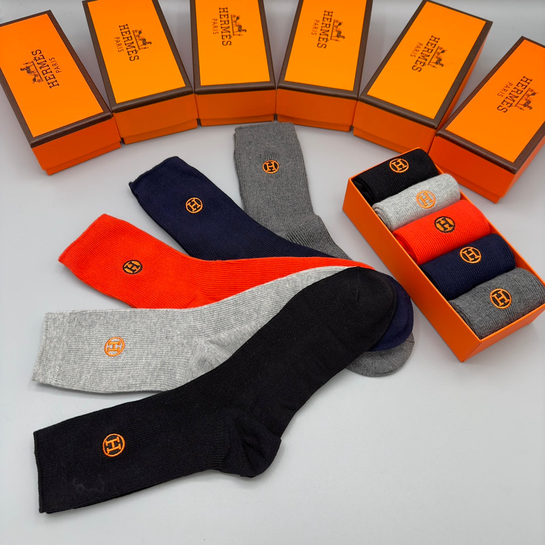 Hermès Orange Grey Black Small Side Text Ankle Socks, image 2