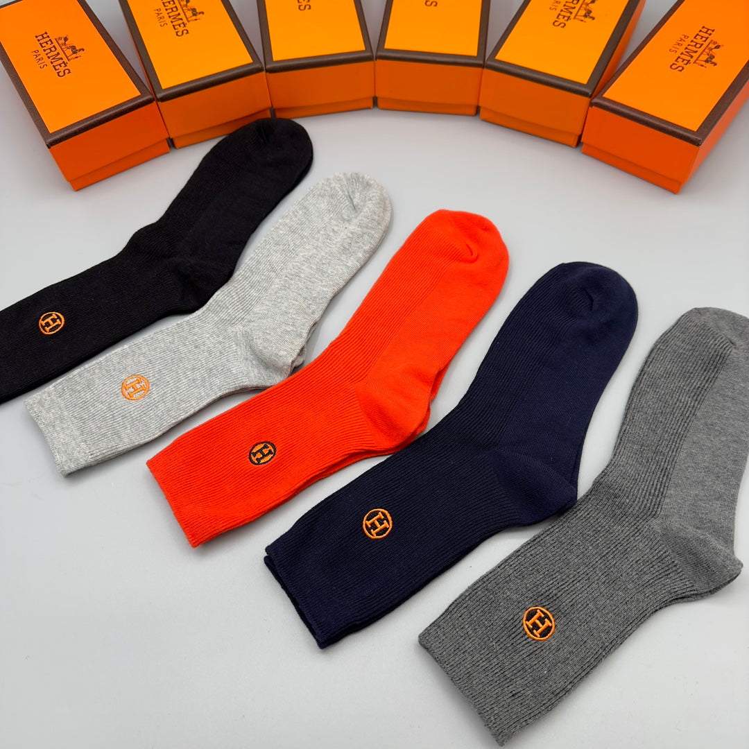 Hermès Orange Grey Black Small Side Text Ankle Socks, image 6