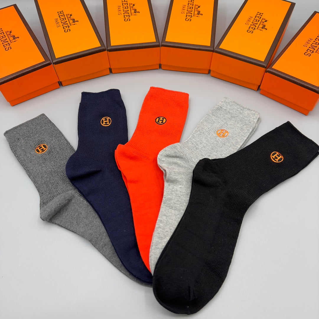 Hermès Orange Grey Black Small Side Text Ankle Socks, image 8