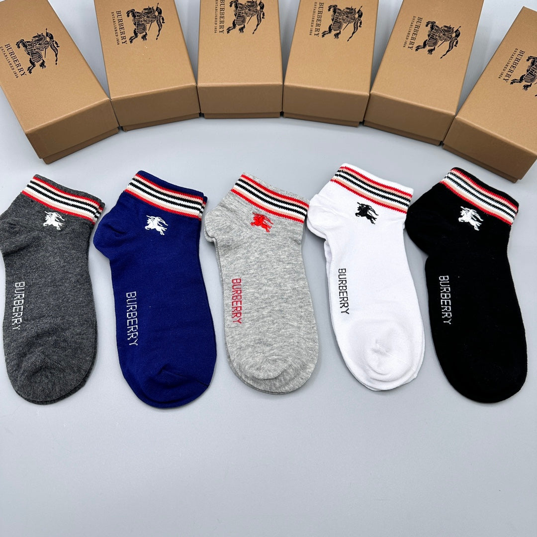 Burberry Black White Blue Burgundy Foot Text No-Show Socks, image 2